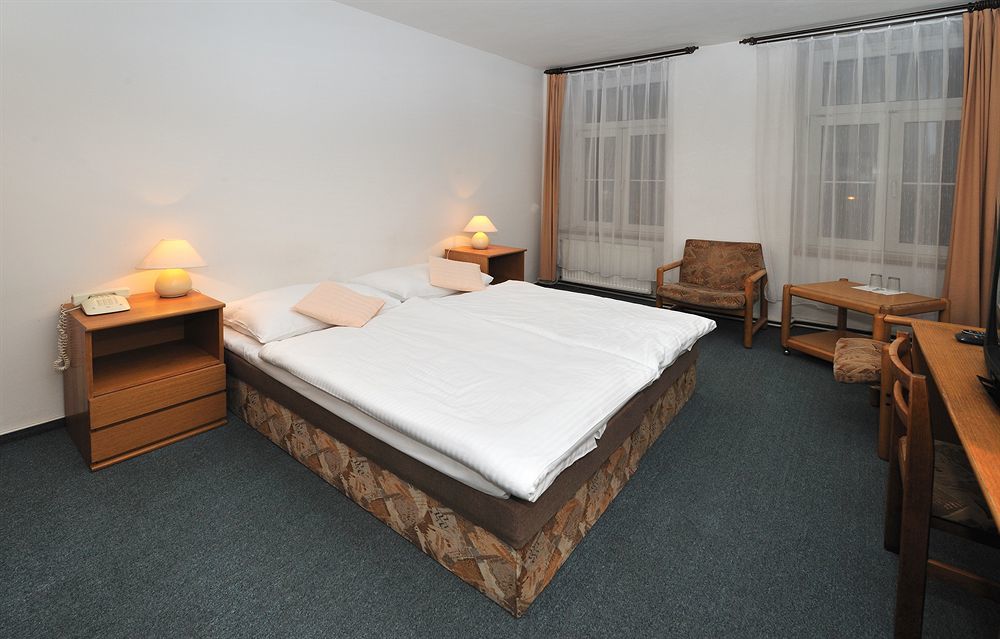 Hotel Adam Trutnov Exterior foto